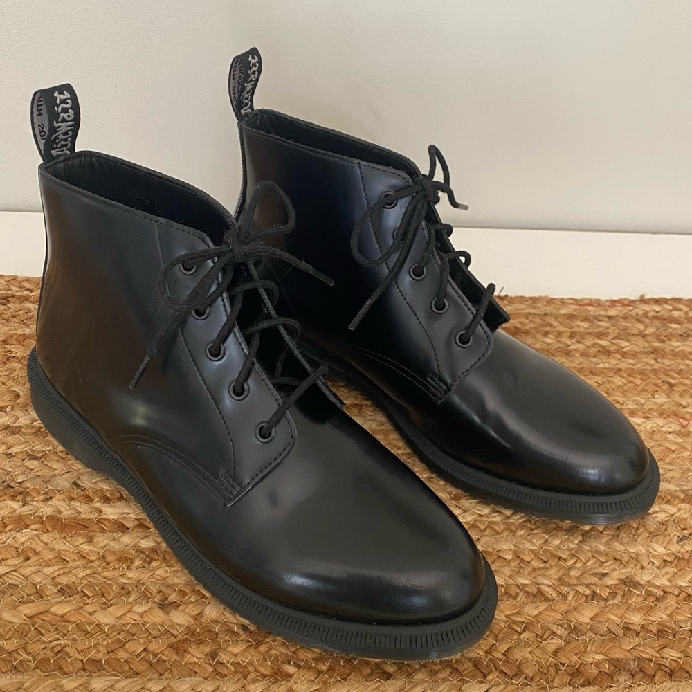 Dr Martens Emmeline Women's Black Leather 5 Eyelet Ankle Boots Size 10 US